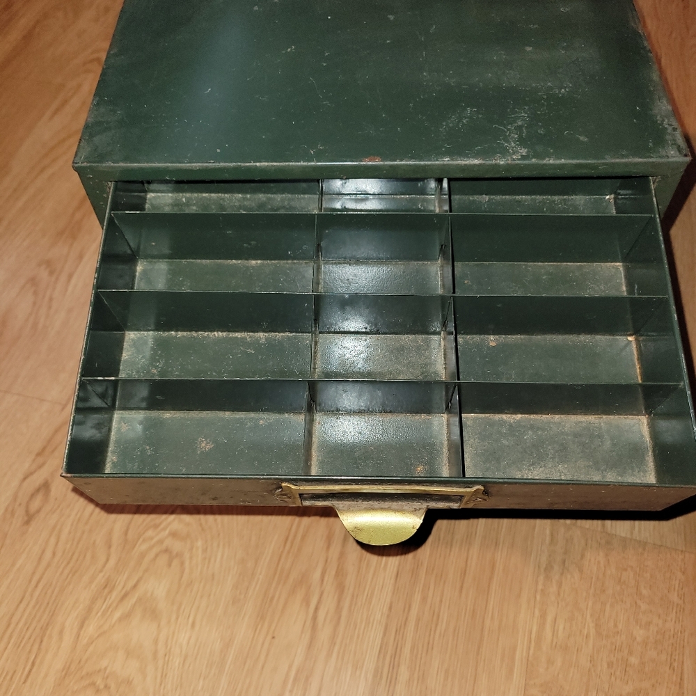 Vintage Desktop Cabinet - Picture 3 of 10
